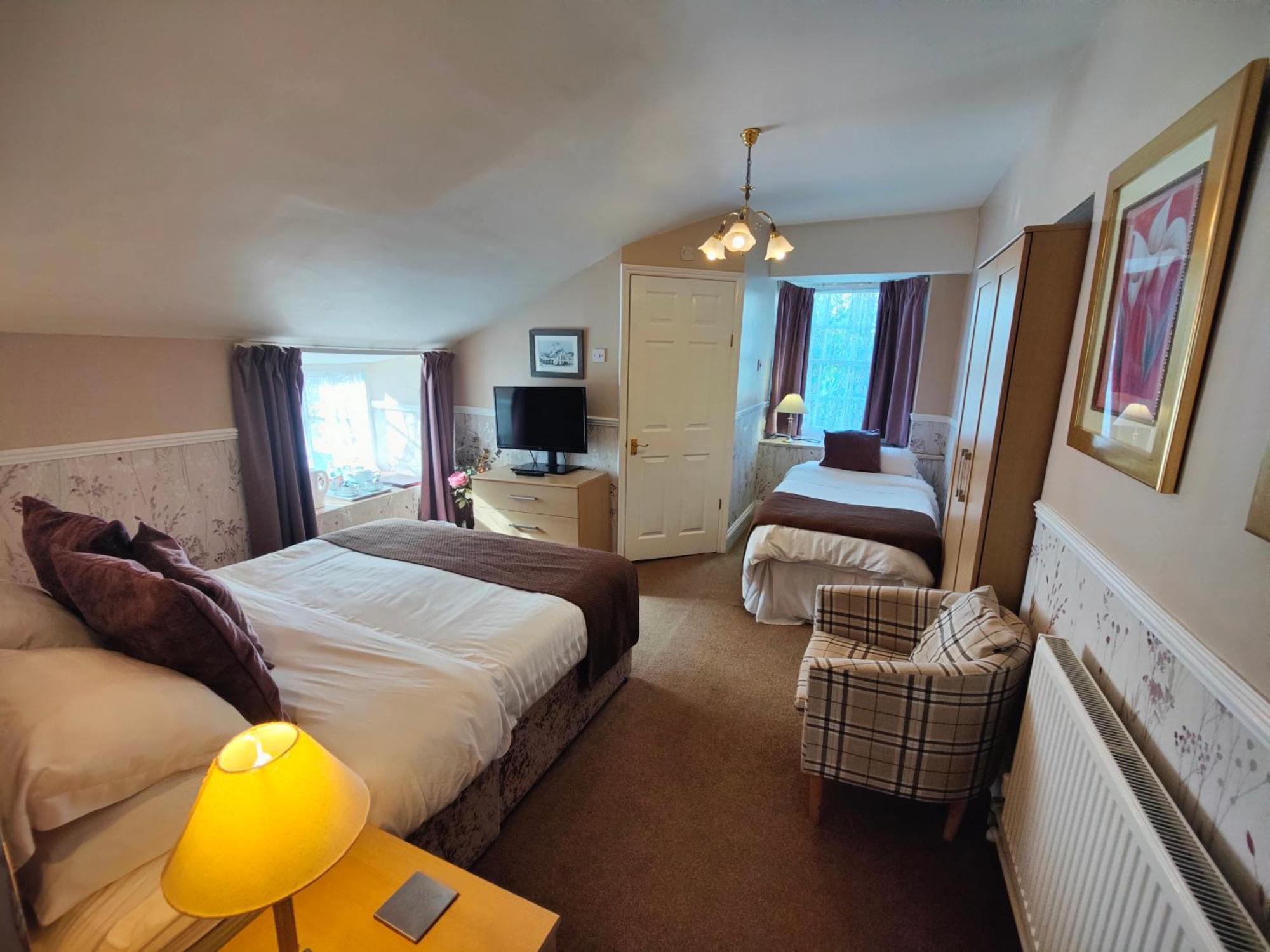 Hotel The Pack O' Cards Combe Martin Exteriér fotografie